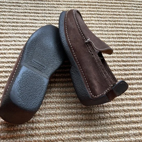 Passengers made in Italy woman’s suede loafer brown SZ 38 - Picture 4 of 5